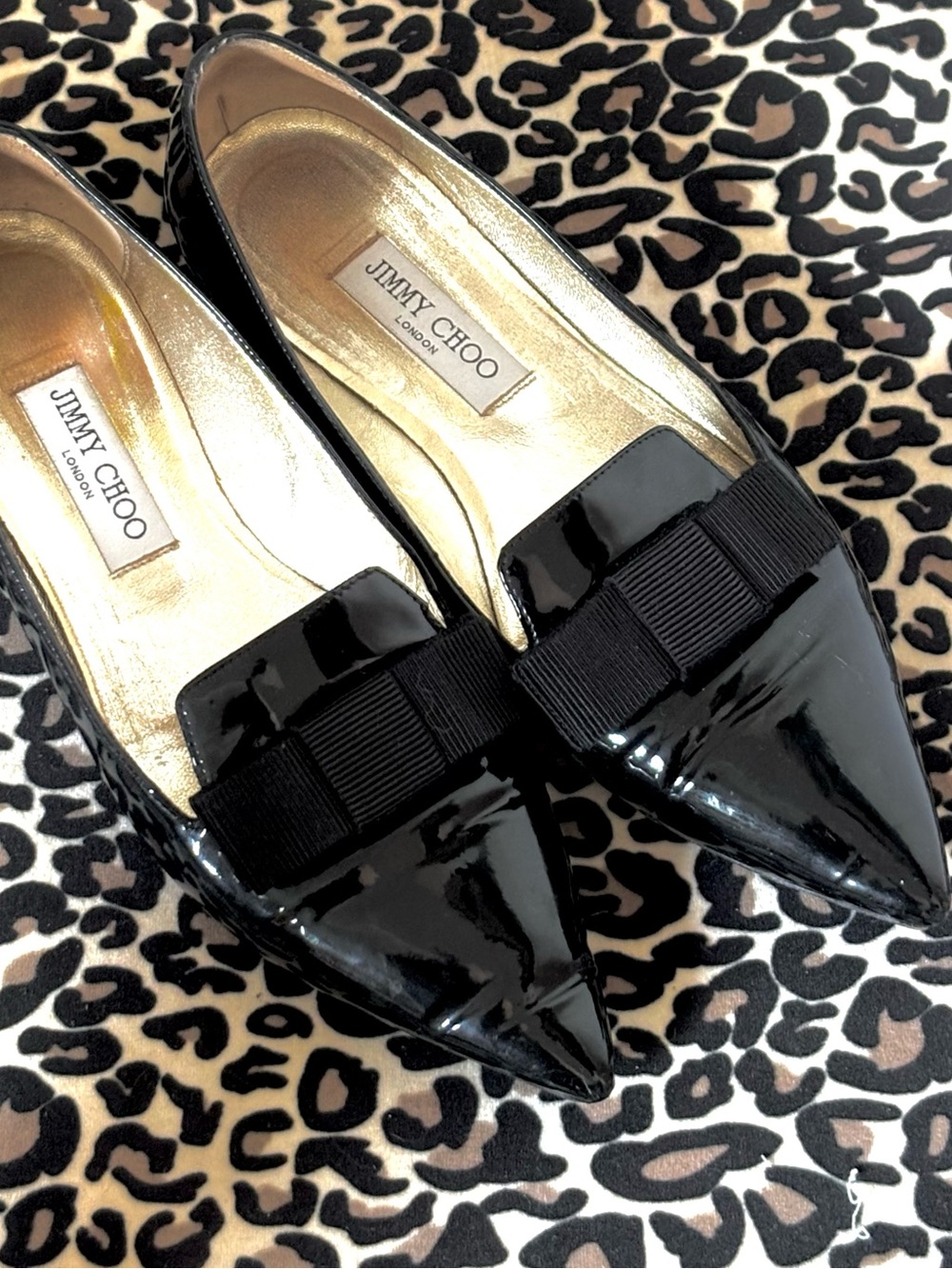 Jimmy Choo GALA Black Patent Leather Loafers Size 39 Run Small Grosgrain Bow